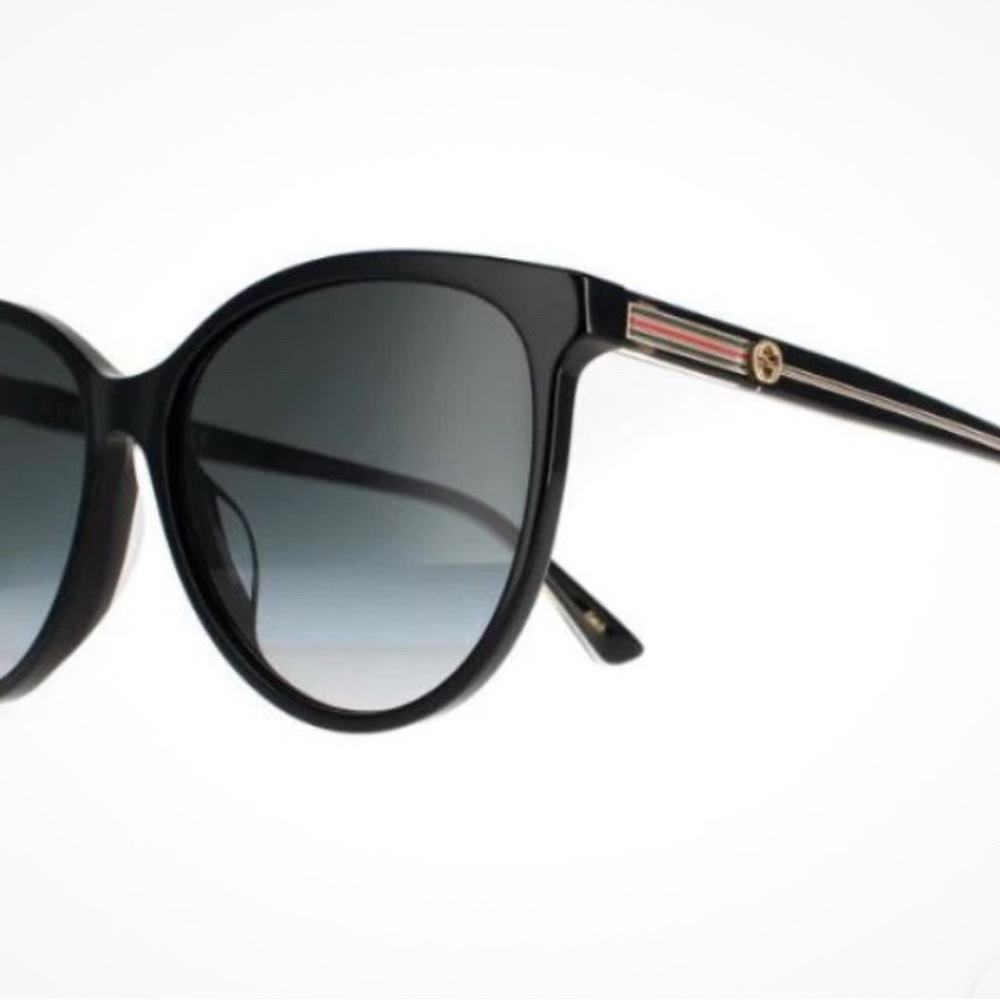 Gucci Black Cat Eye Sunglasses EUC - Picture 2 of 10